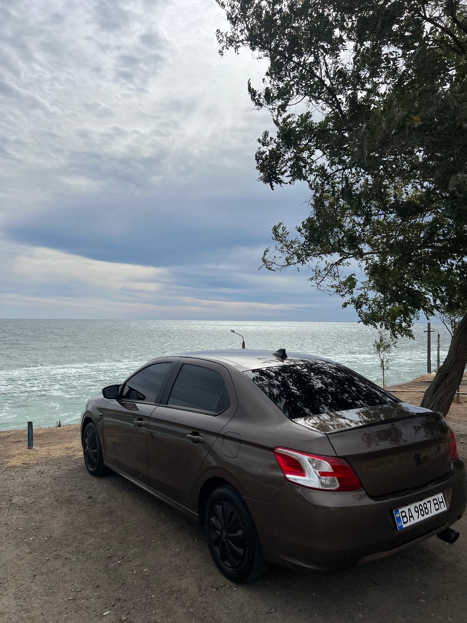 Peugeot 301 - фото 2