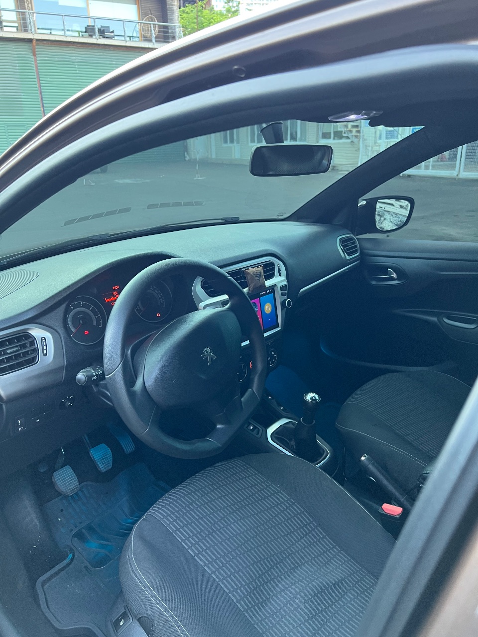 Peugeot 301 - фото 15