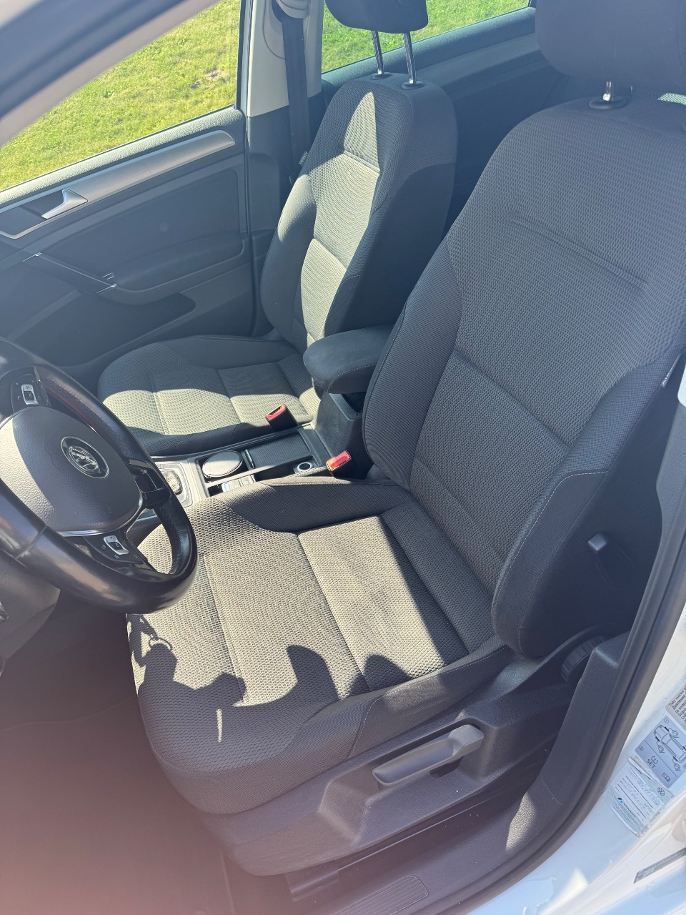 Volkswagen Golf - фото 9