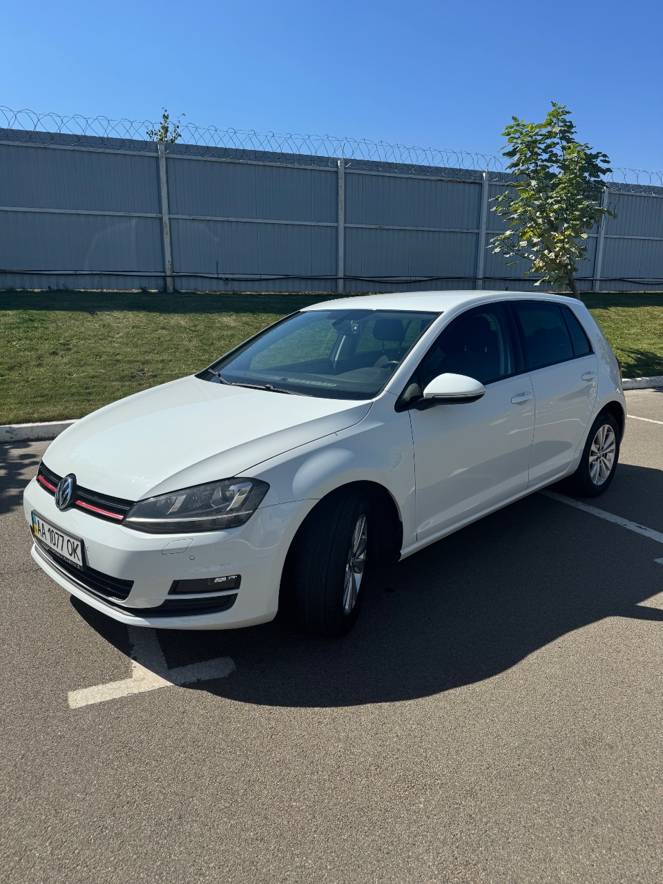 Volkswagen Golf - фото 3