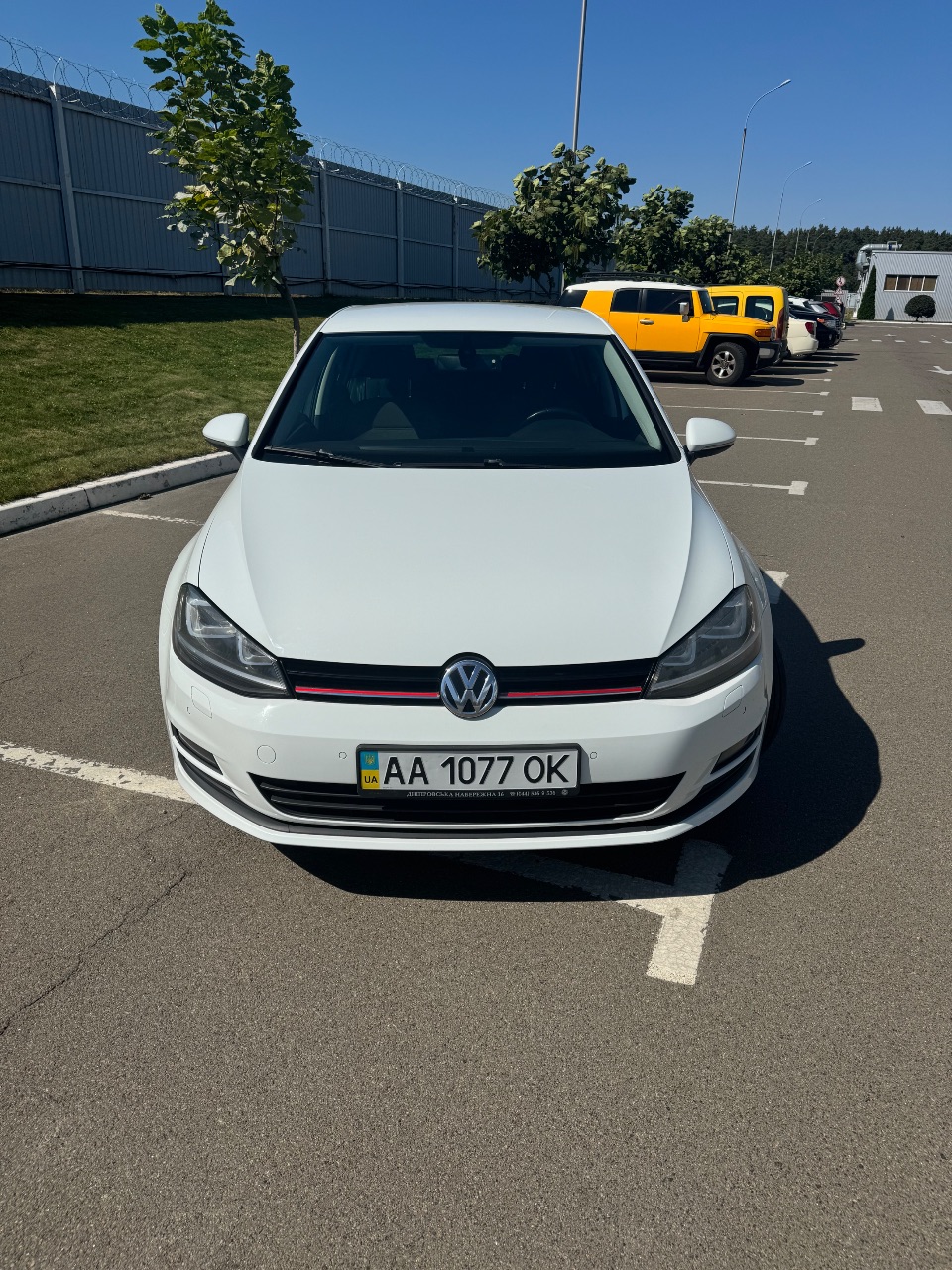 Volkswagen Golf - фото 1