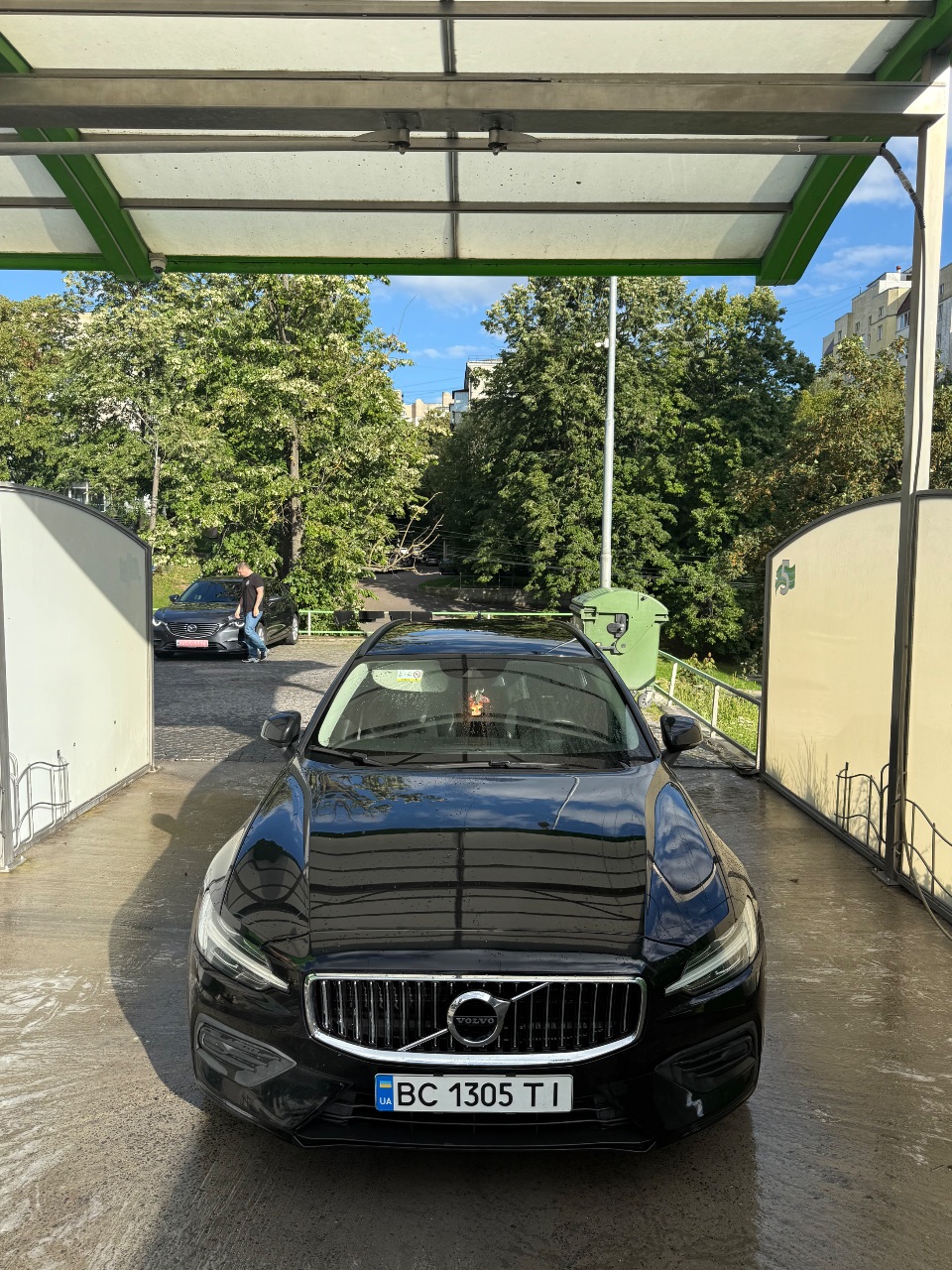 Volvo V60 - фото 1