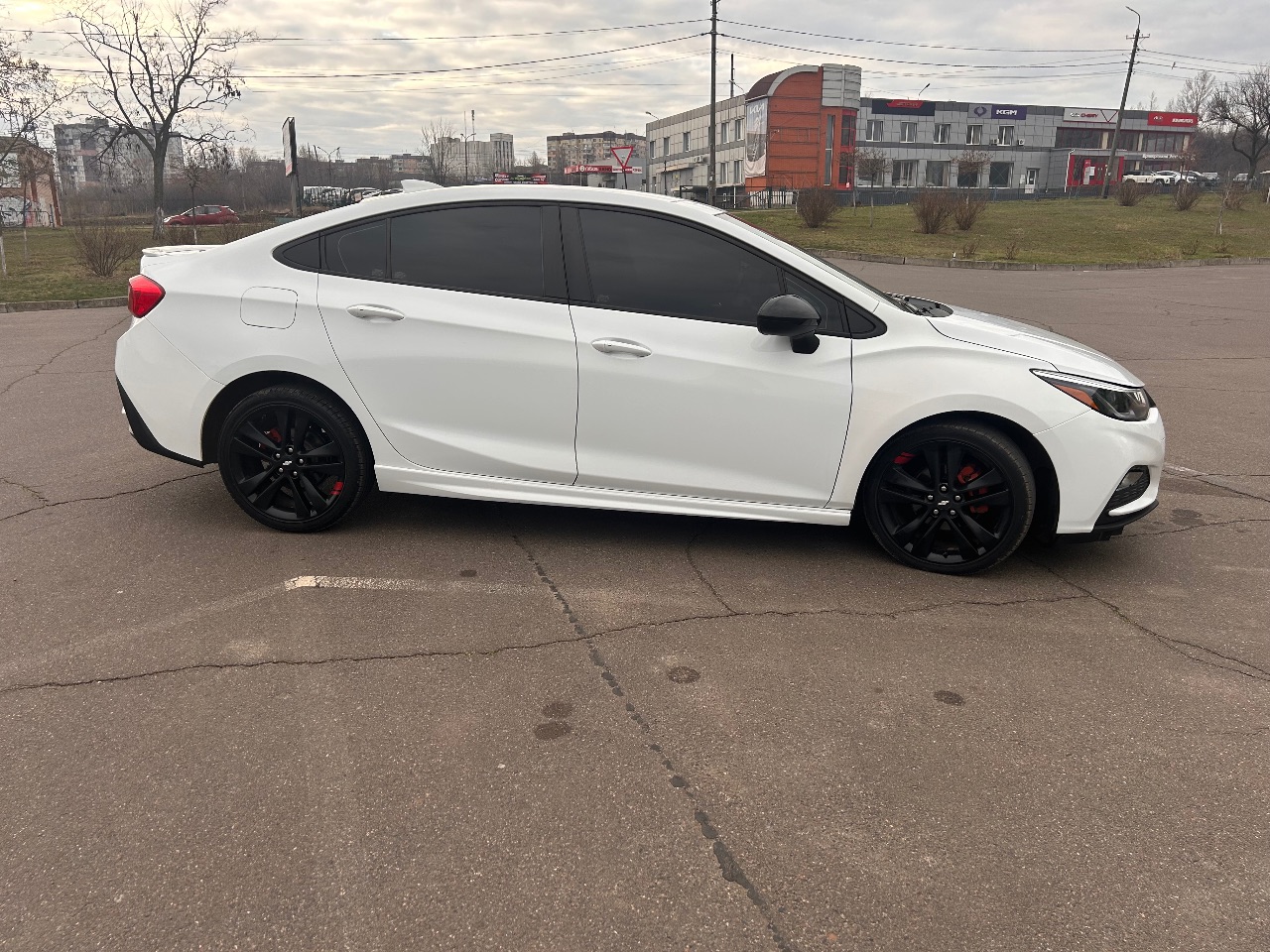 Chevrolet Cruze - фото 35