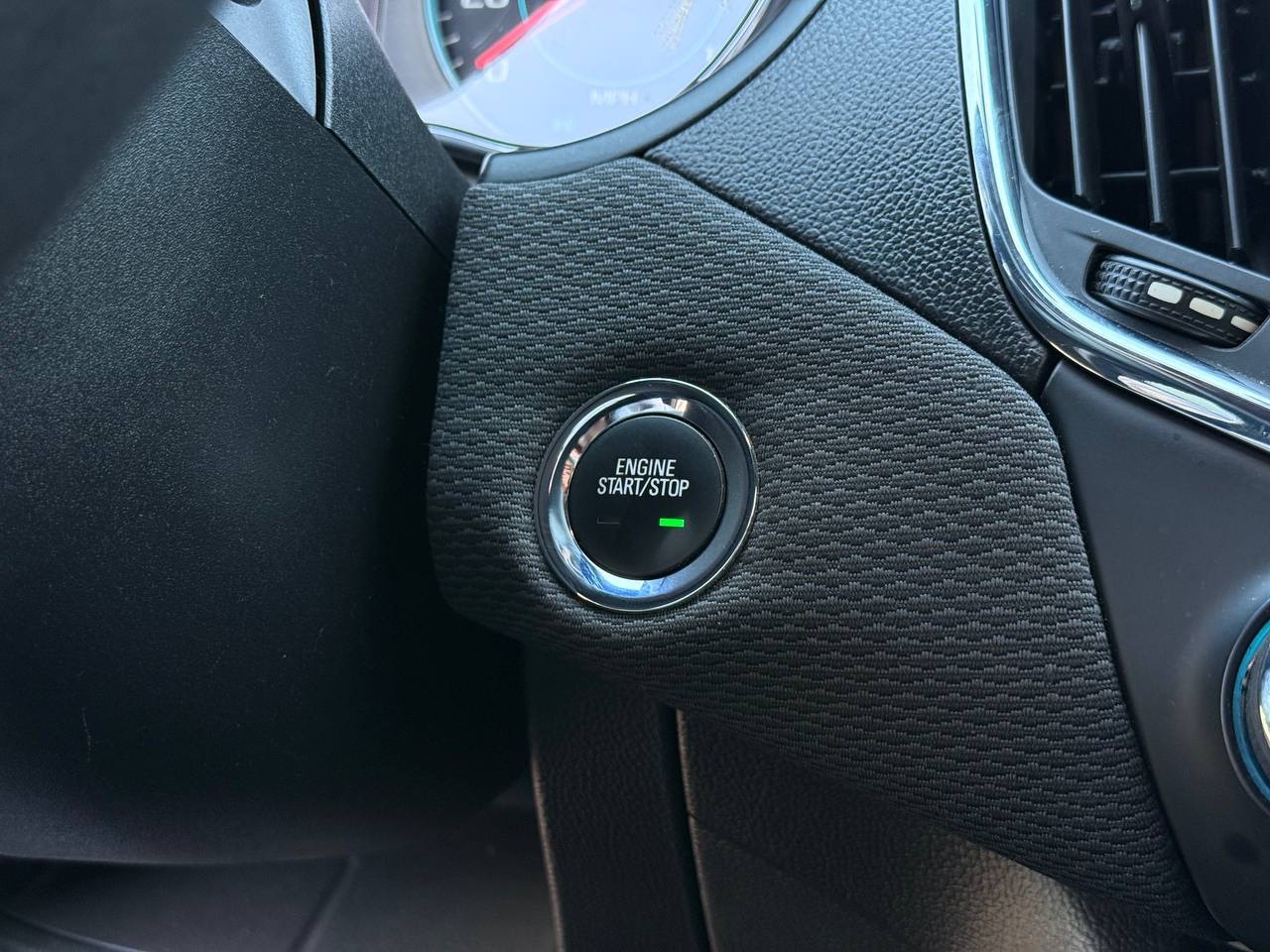 Chevrolet Cruze - фото 12