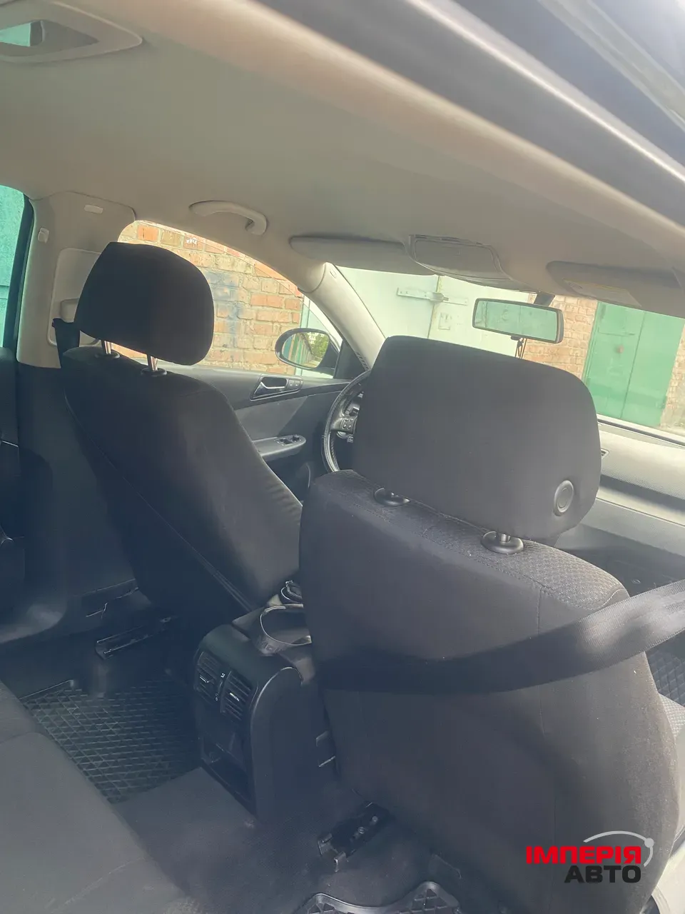 Volkswagen Passat - фото 9