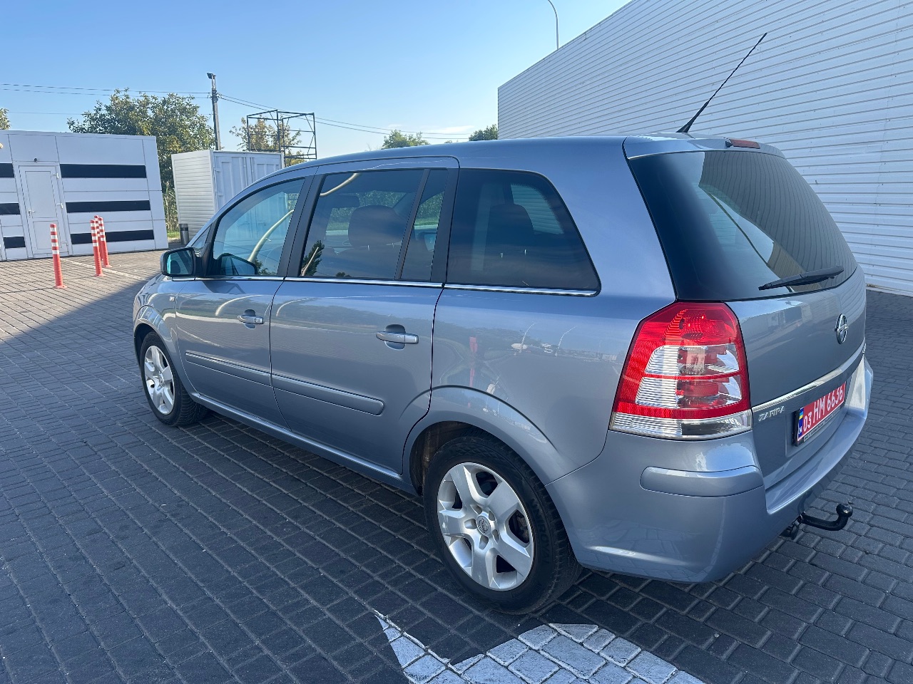Opel Zafira - фото 4