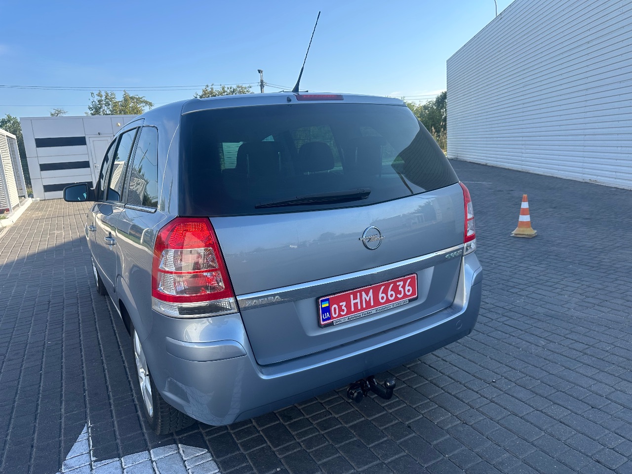 Opel Zafira - фото 5