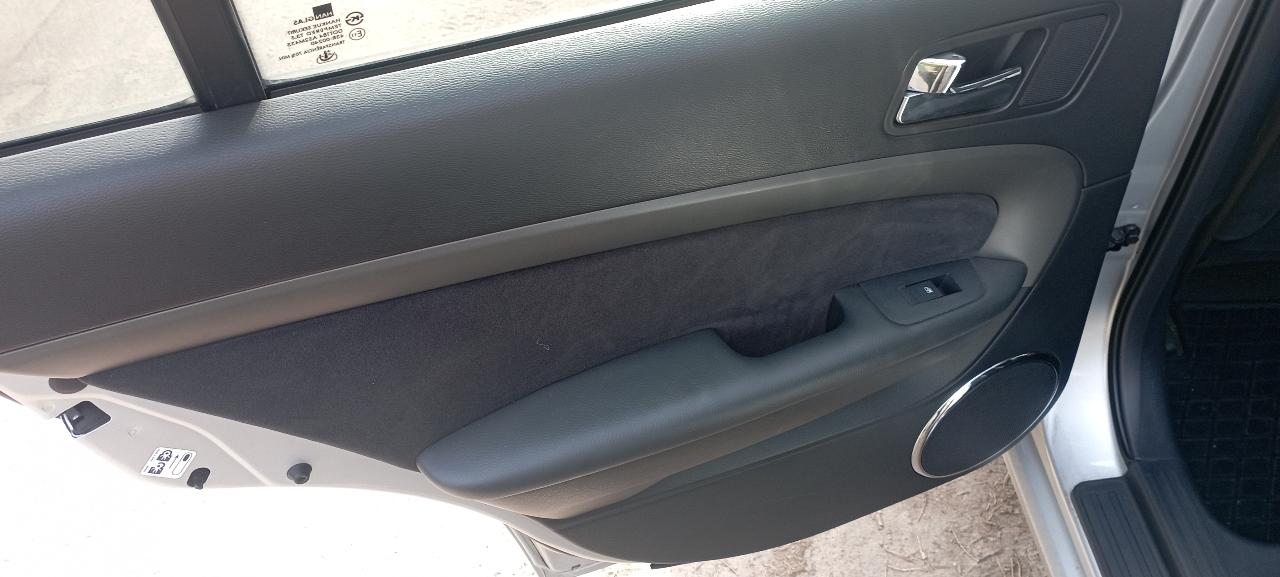 Chevrolet Epica - фото 11