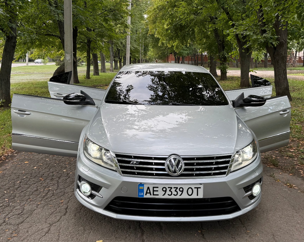 Volkswagen Passat CC - фото 15