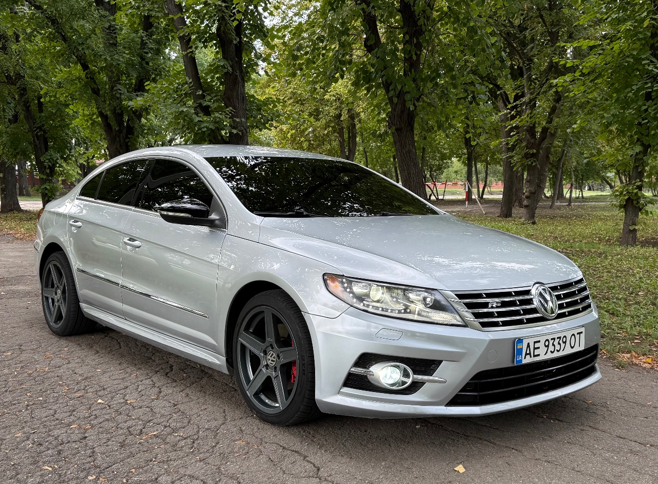 Volkswagen Passat CC - фото 1