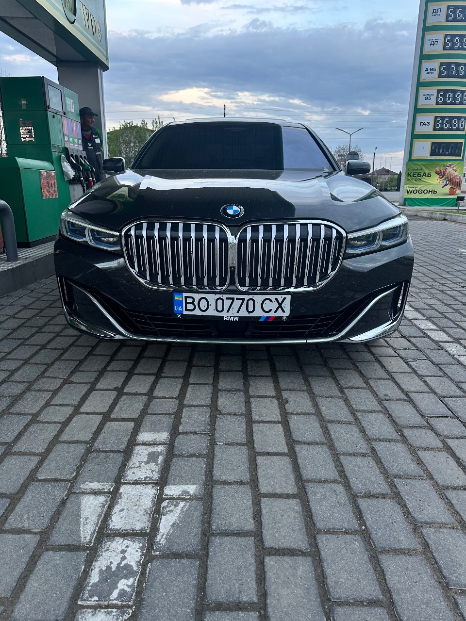 BMW 7 серії - фото 62