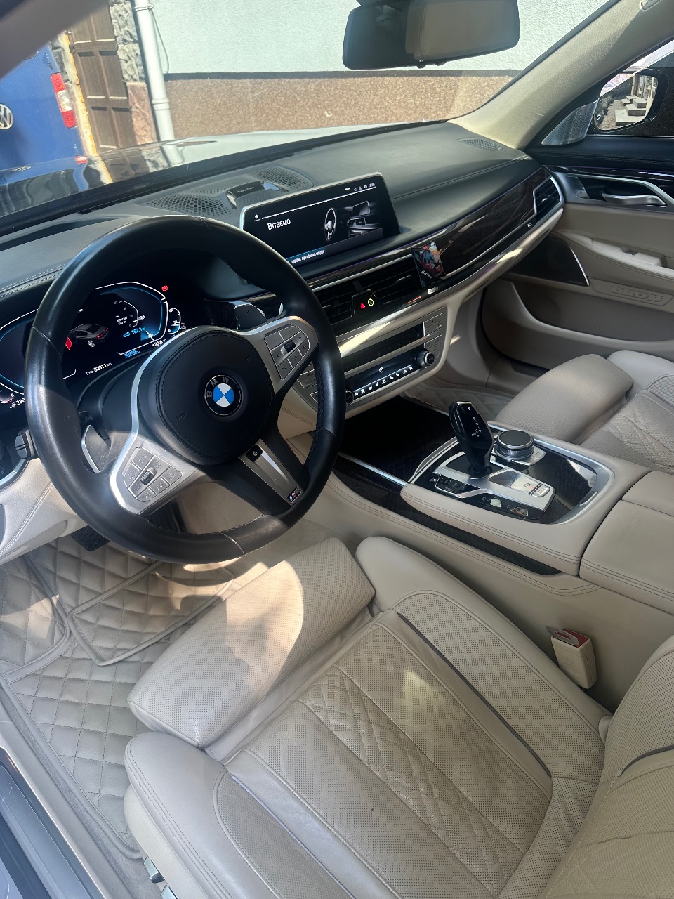 BMW 7 серії - фото 44