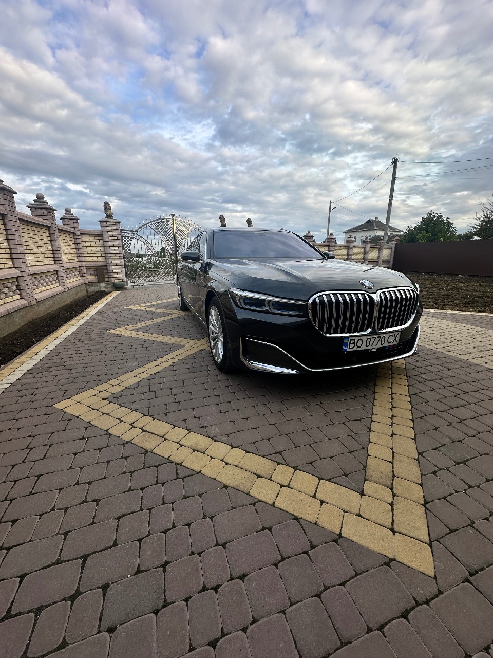 BMW 7 серії - фото 22