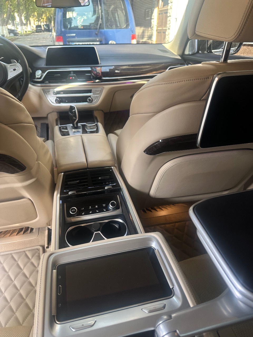 BMW 7 серії - фото 51