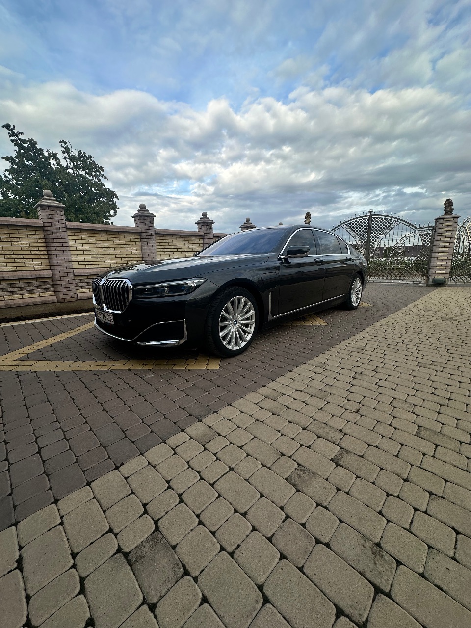 BMW 7 серії - фото 5