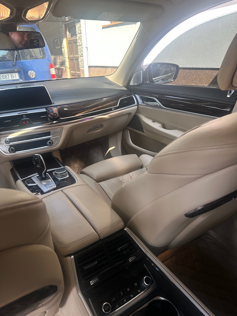 BMW 7 серії - фото 50