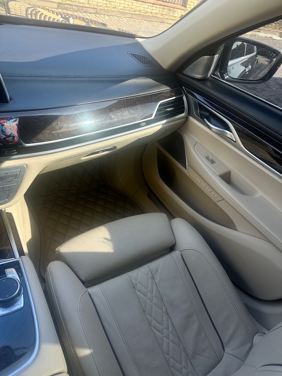 BMW 7 серії - фото 58