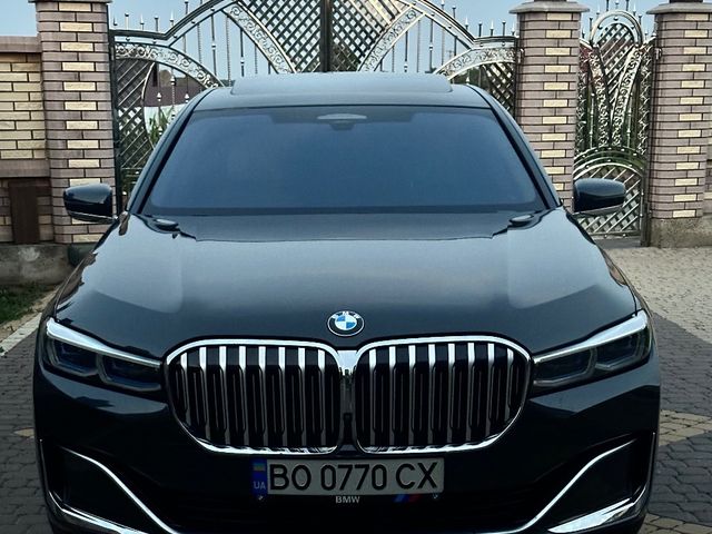 BMW 7 серії - зображення 1