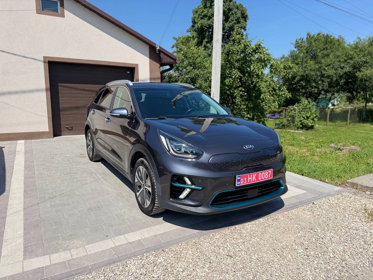 Kia Niro - фото 1
