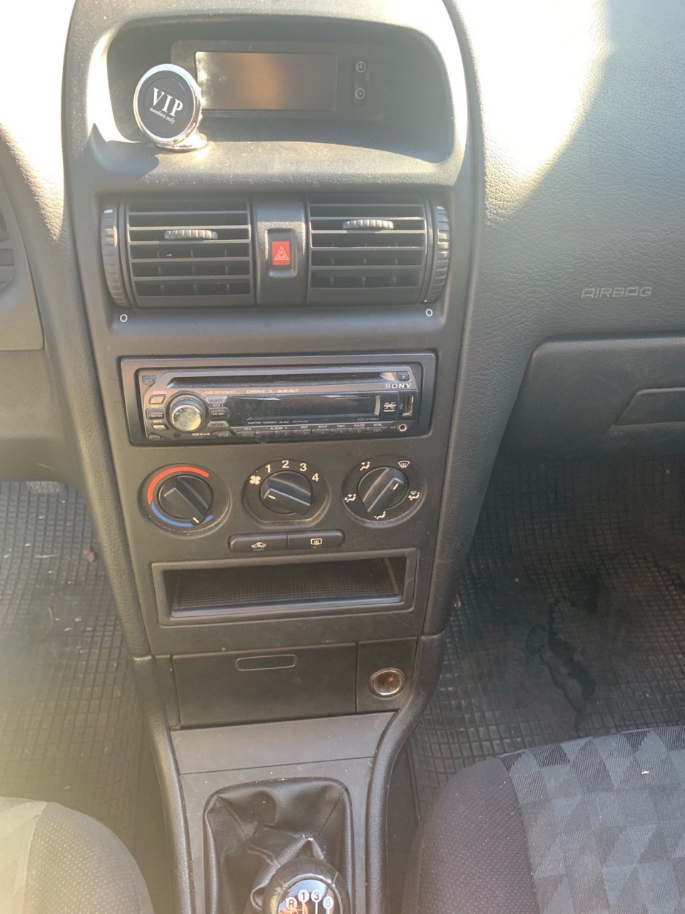 Opel Astra - фото 10