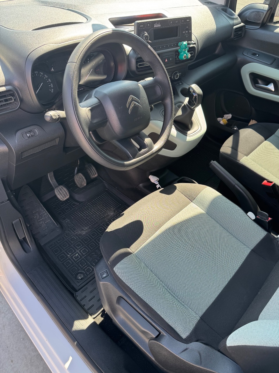 Citroen Berlingo - фото 19