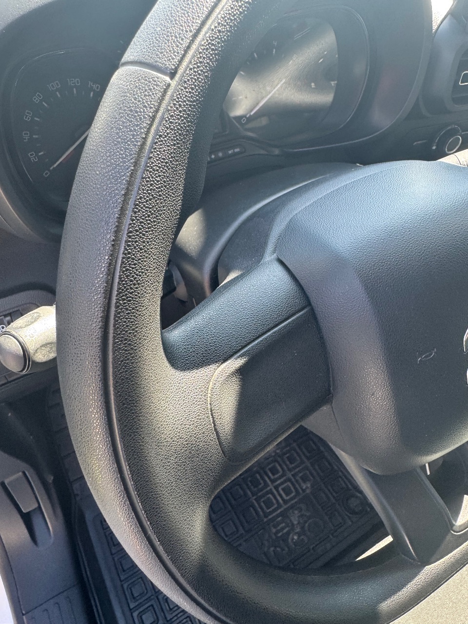 Citroen Berlingo - фото 21