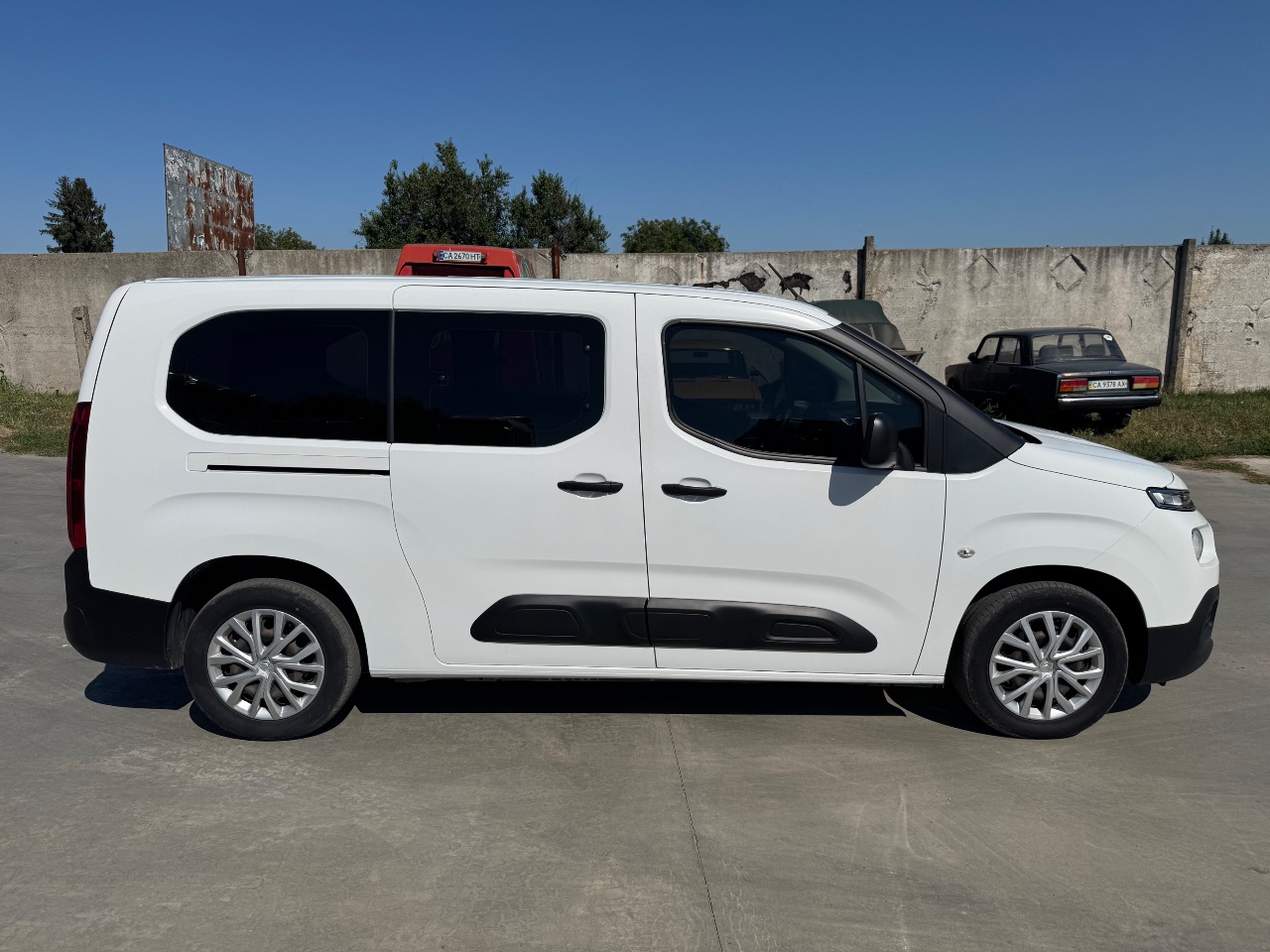 Citroen Berlingo - фото 9