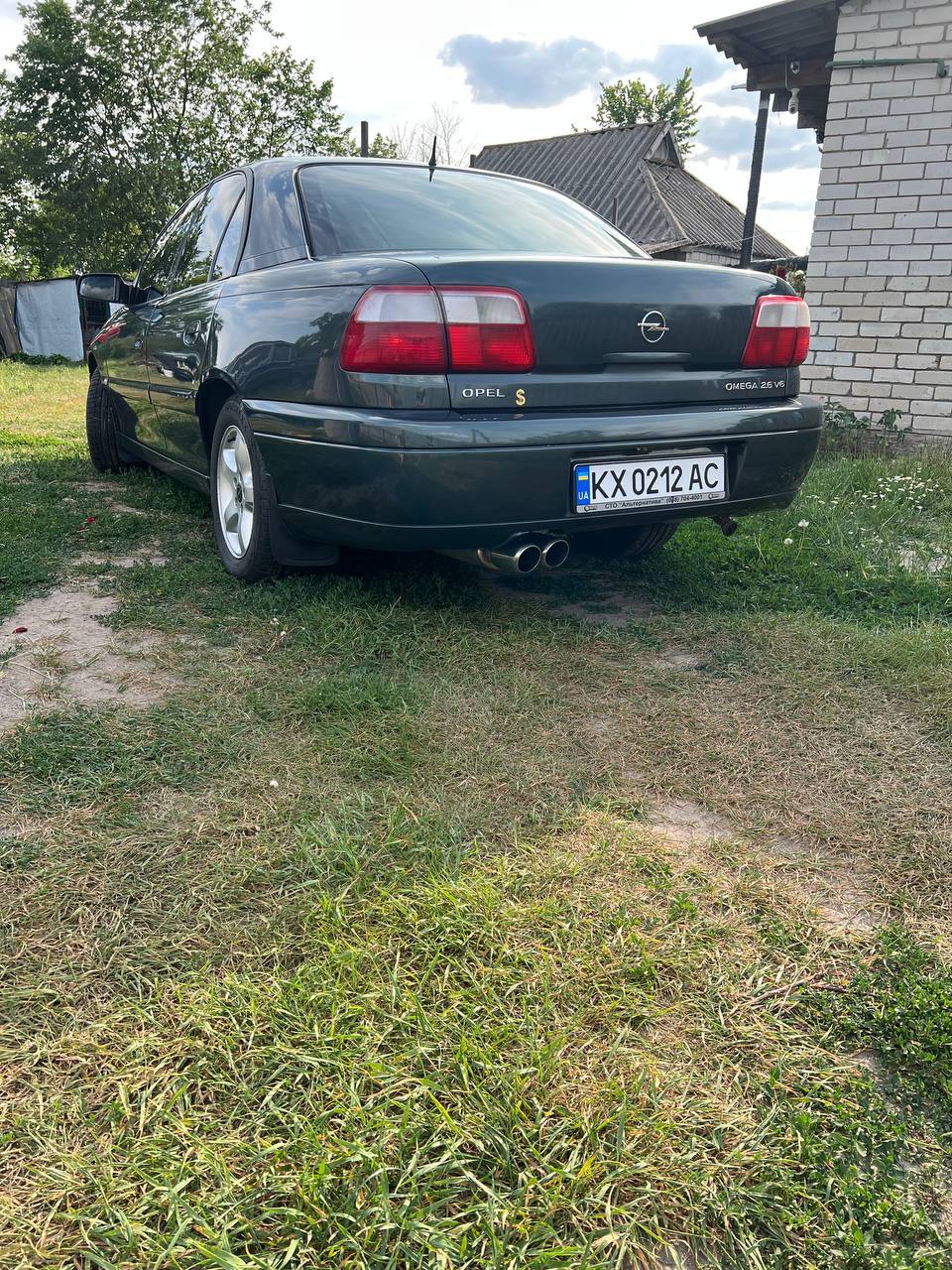 Opel Omega - фото 10