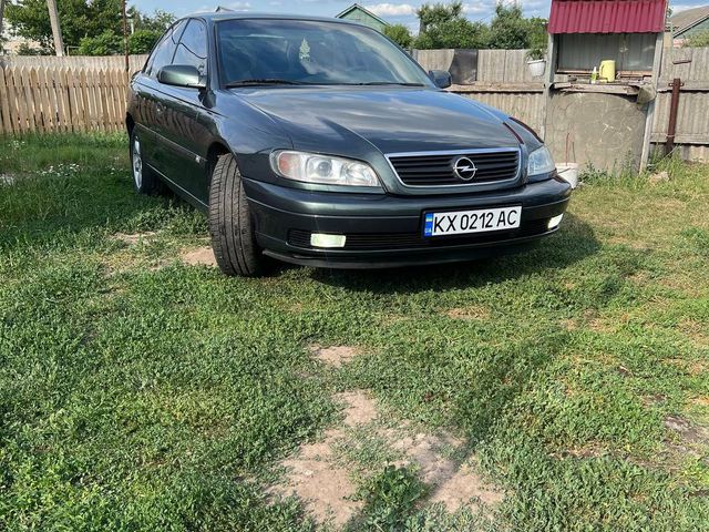 Opel Omega - фото 1