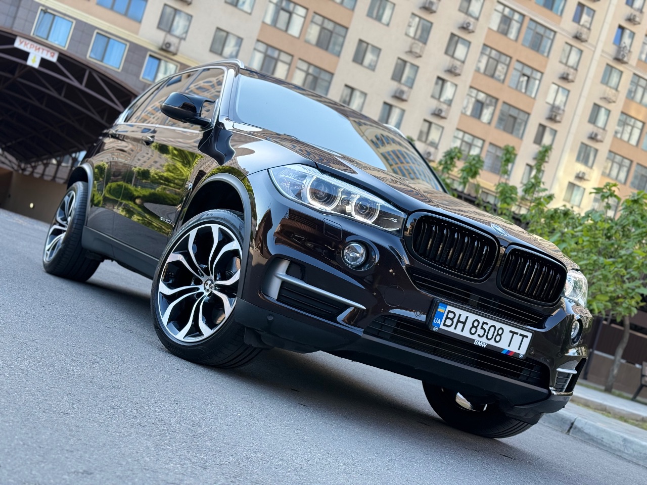 BMW X5 - фото 43