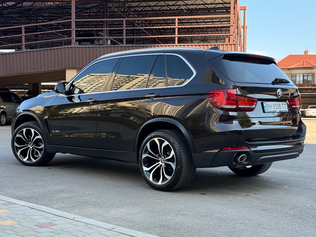 BMW X5 - фото 35