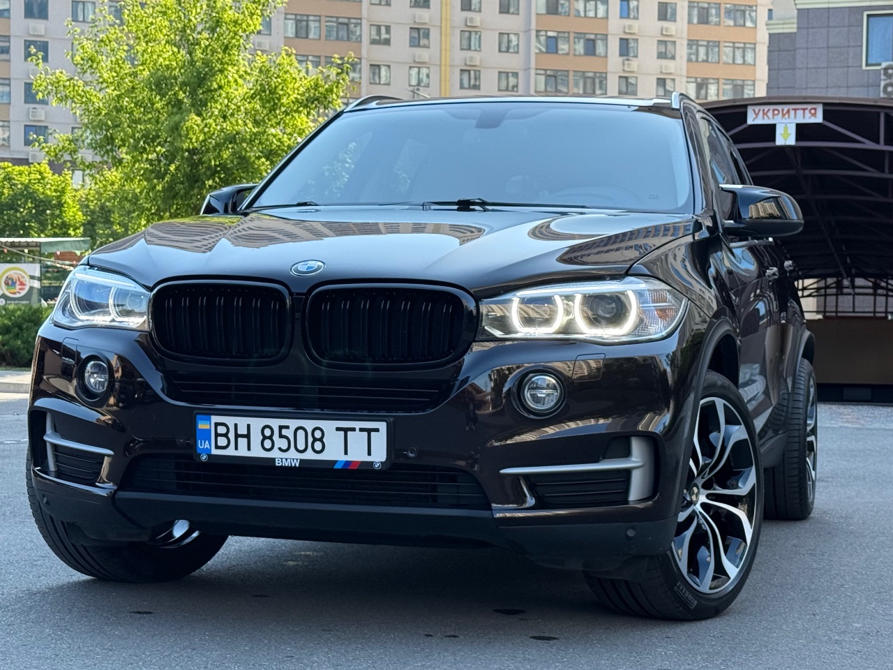 BMW X5 - фото 32