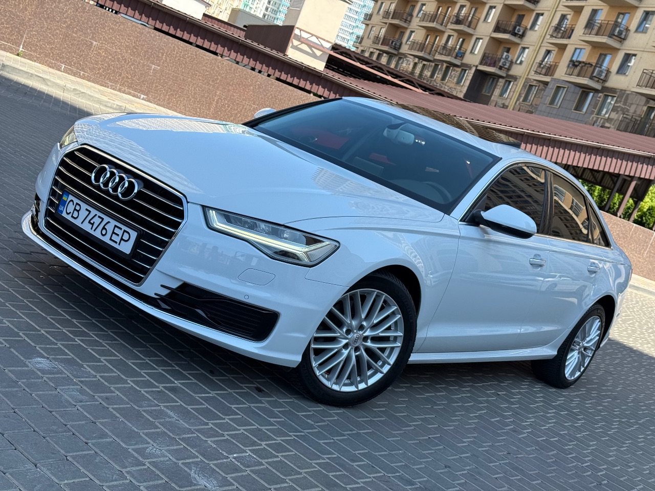 Audi A6 - фото 2