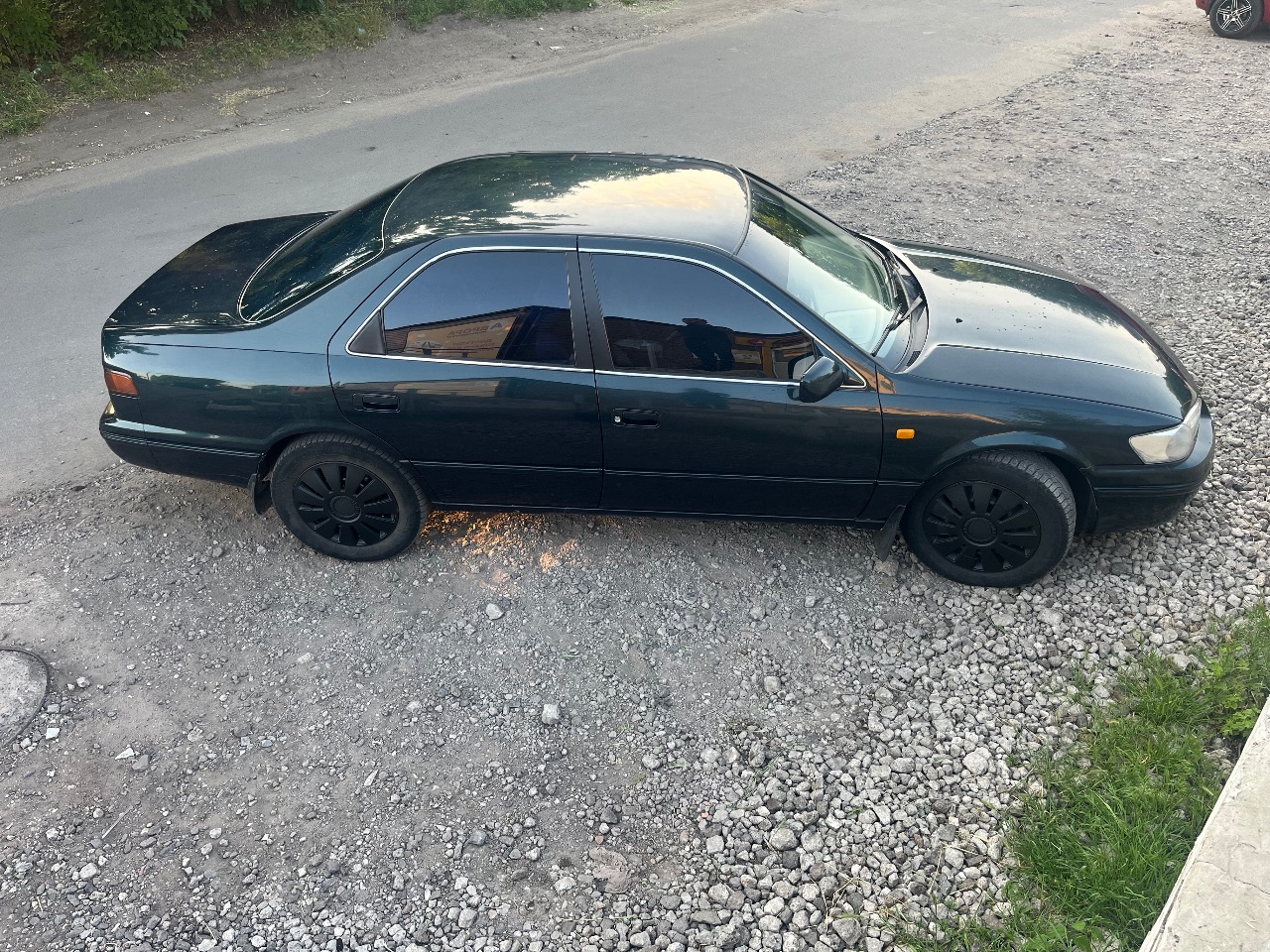 Toyota Camry - фото 4