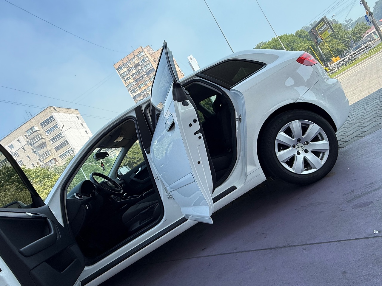 Audi A3 - фото 19