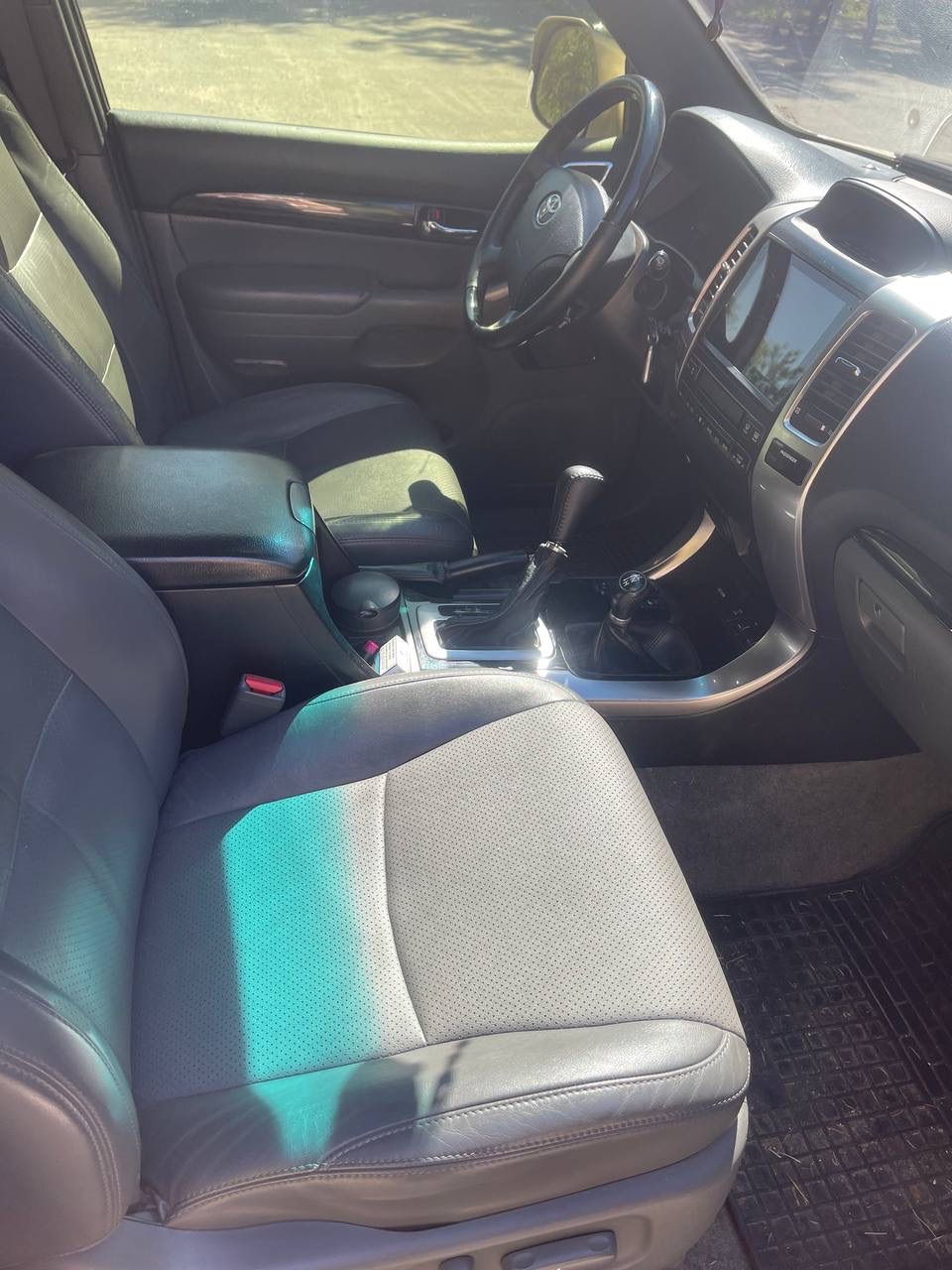 Toyota Land Cruiser Prado - фото 10