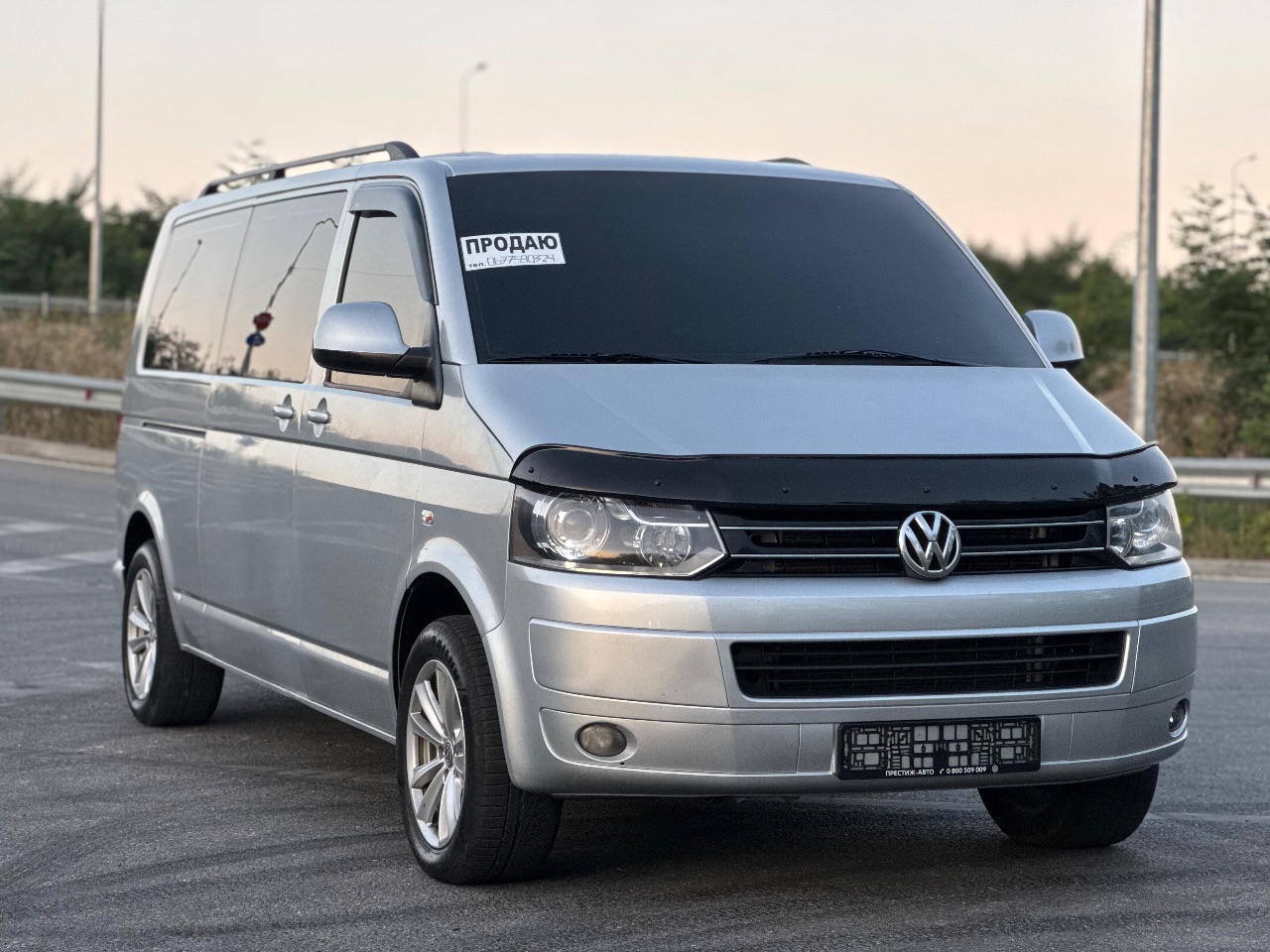 Volkswagen Caravelle - фото 5