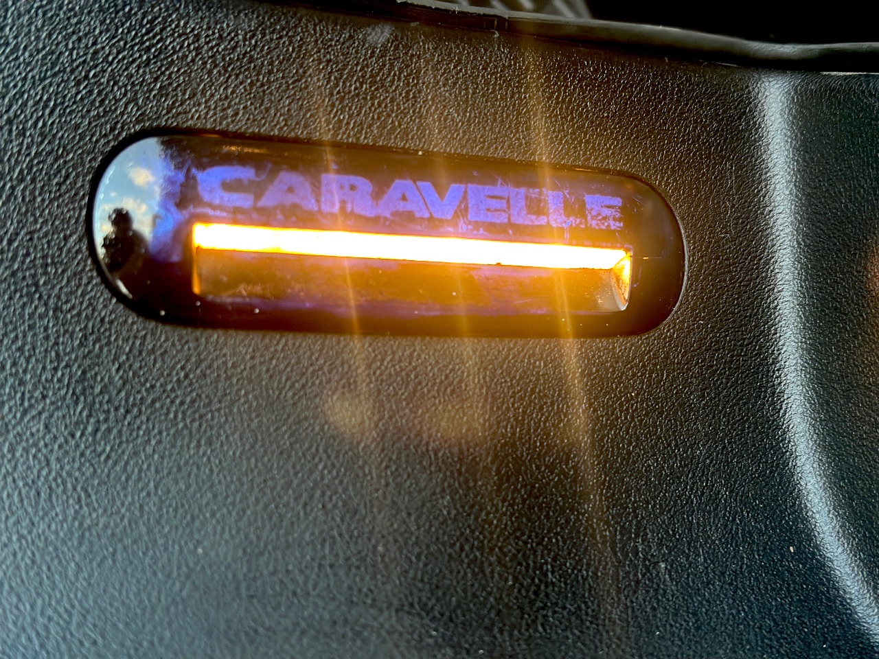 Volkswagen Caravelle - фото 39