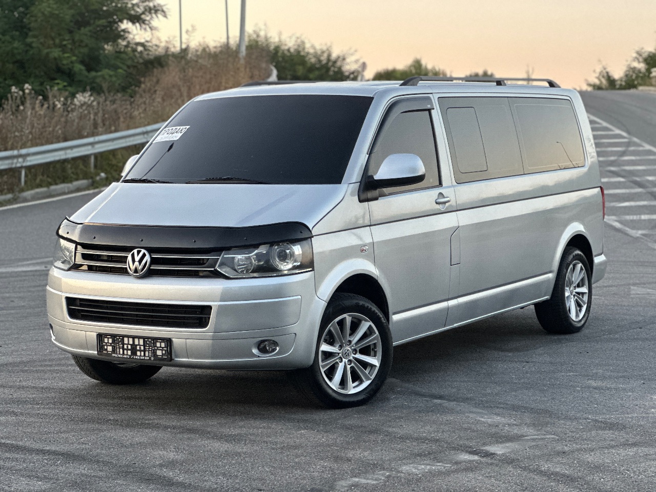 Volkswagen Caravelle - фото 10