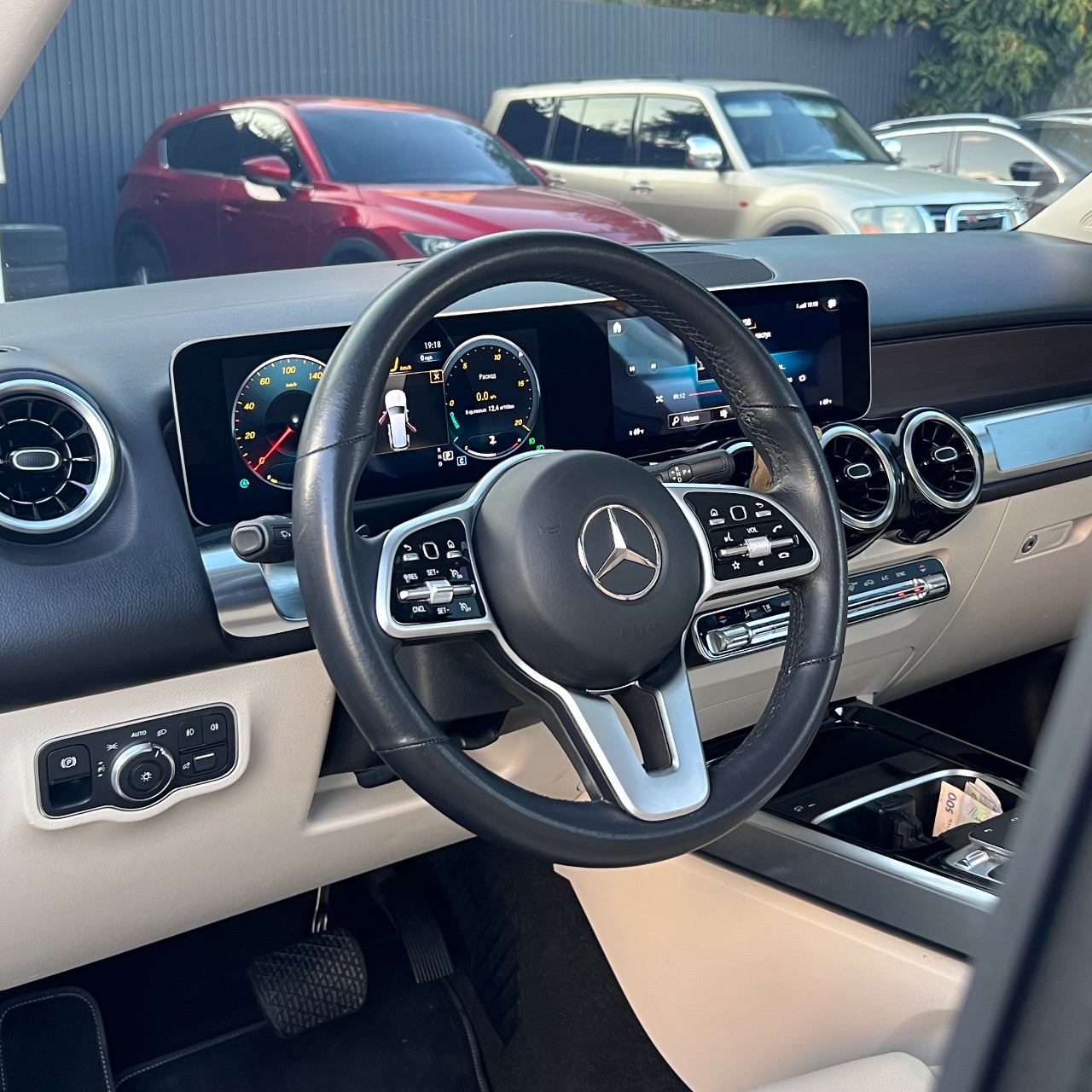 Mercedes-Benz GLB - фото 2