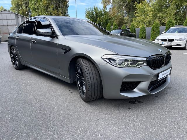 BMW M5 - зображення 2