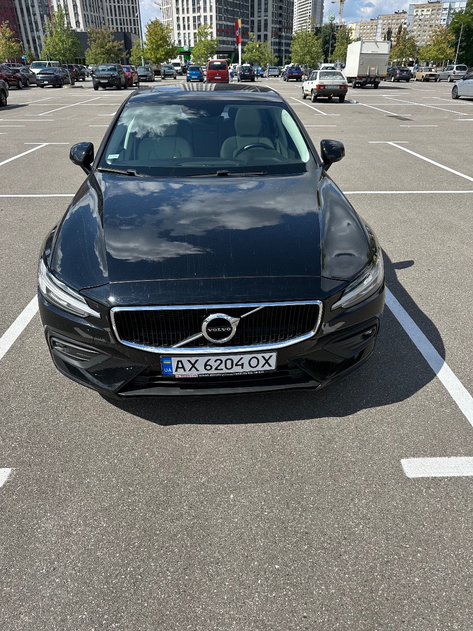 Volvo S60 - фото 1