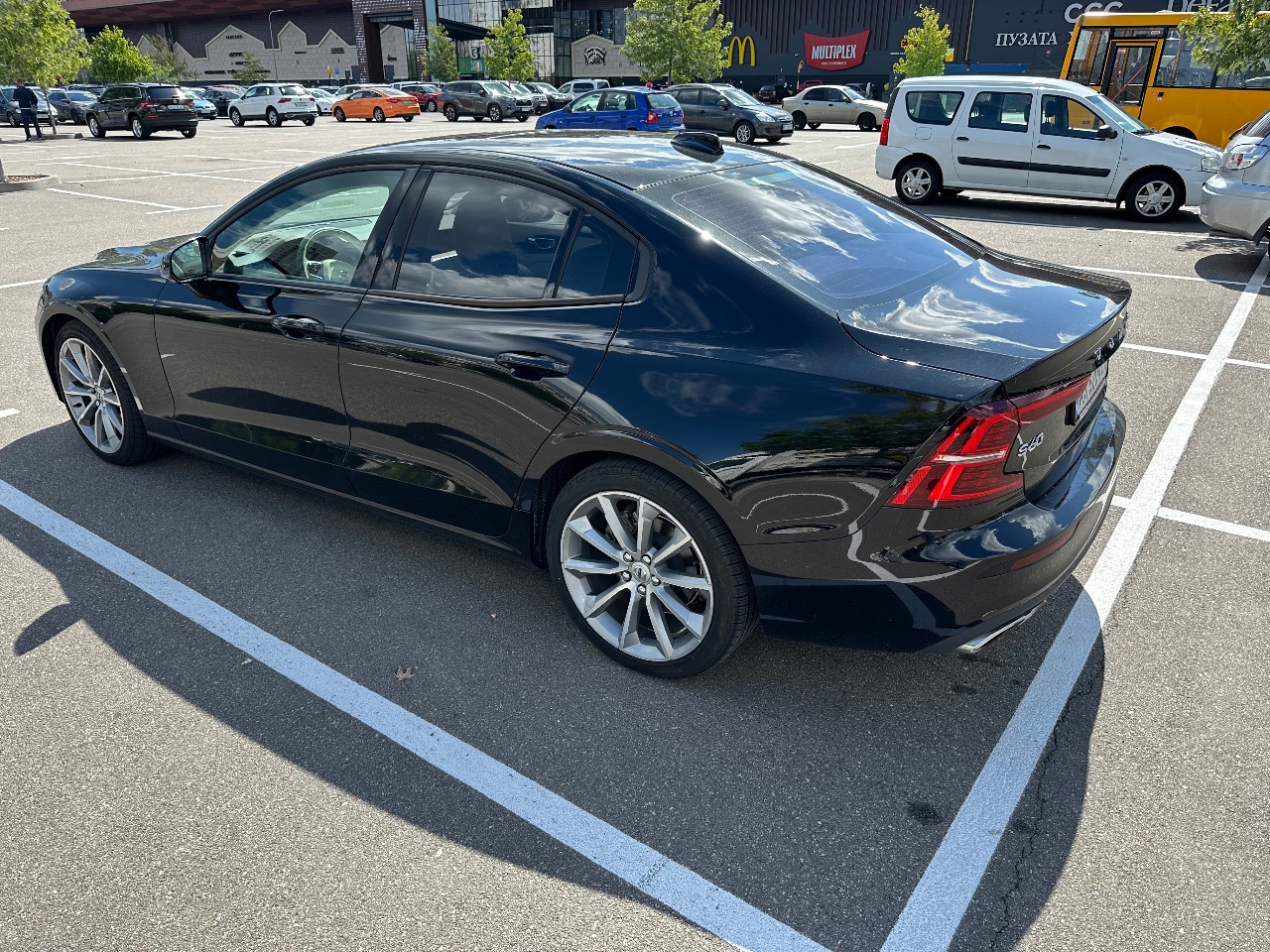 Volvo S60 - фото 2