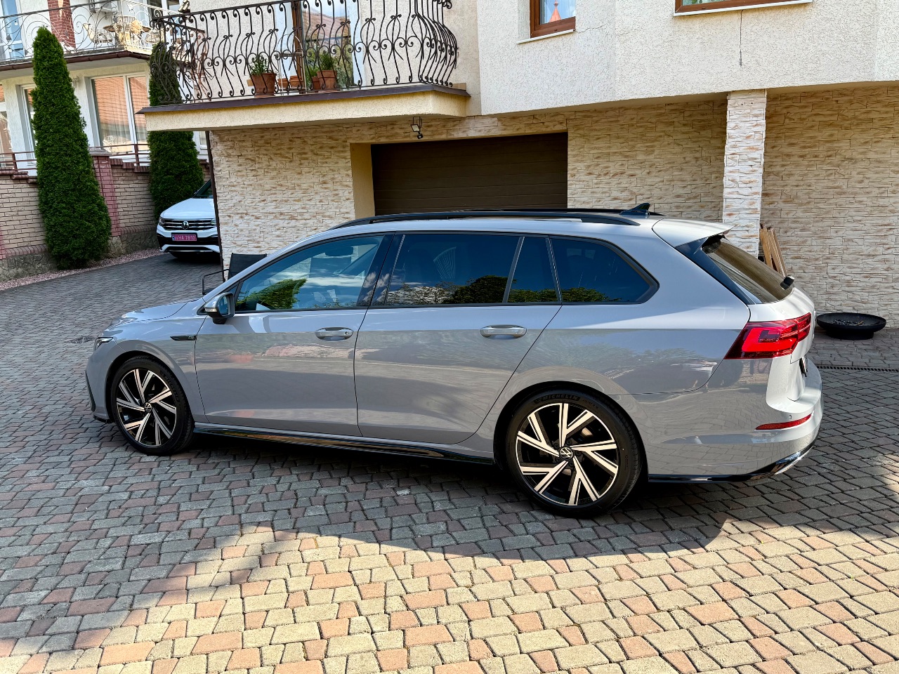 Volkswagen Golf - фото 9