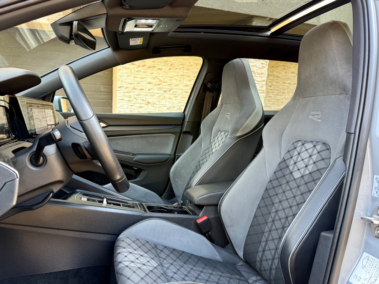 Volkswagen Golf - фото 24