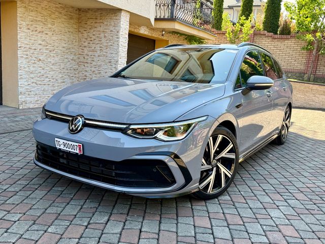 Volkswagen Golf - фото 1