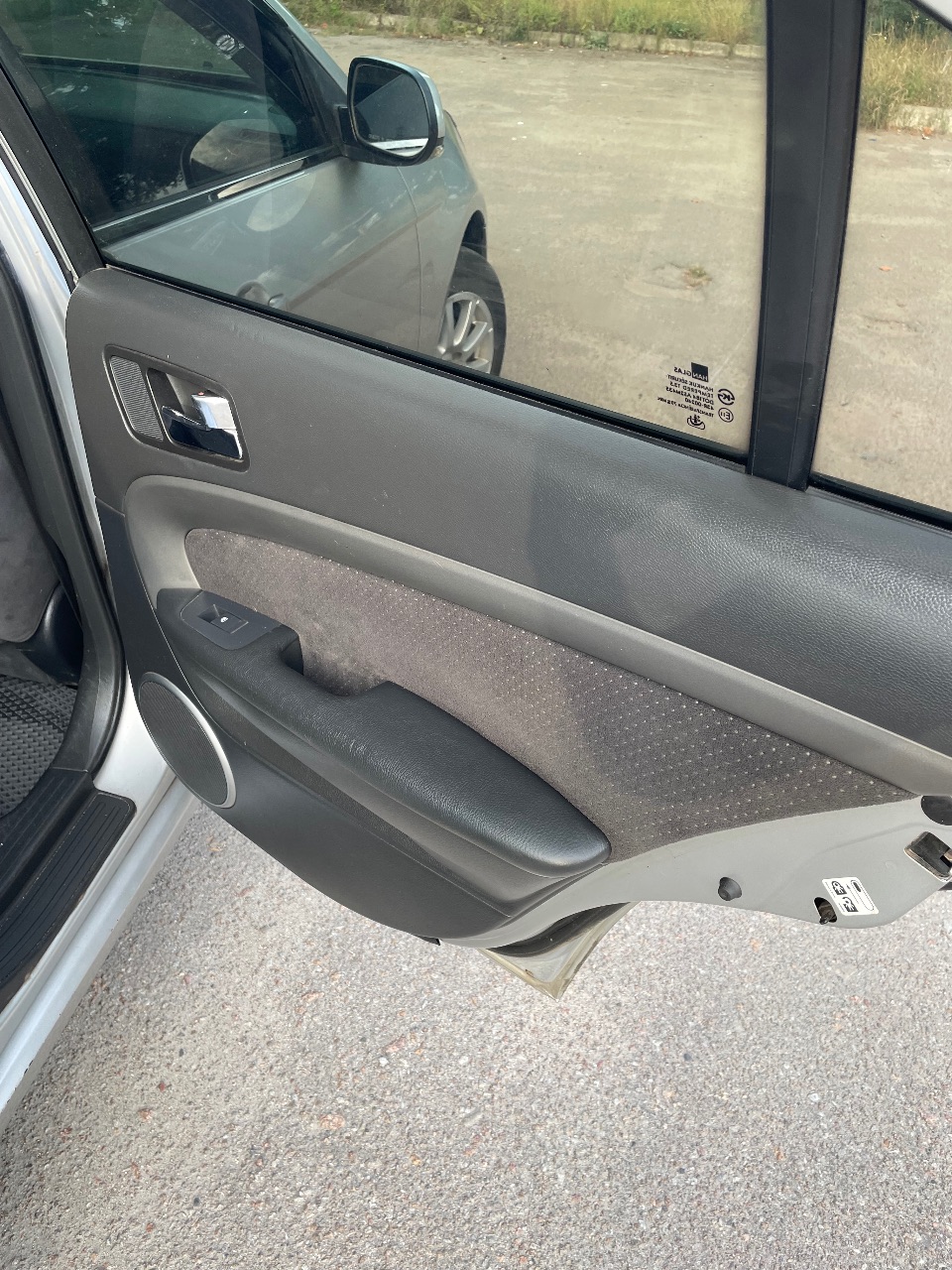 Chevrolet Epica - фото 15