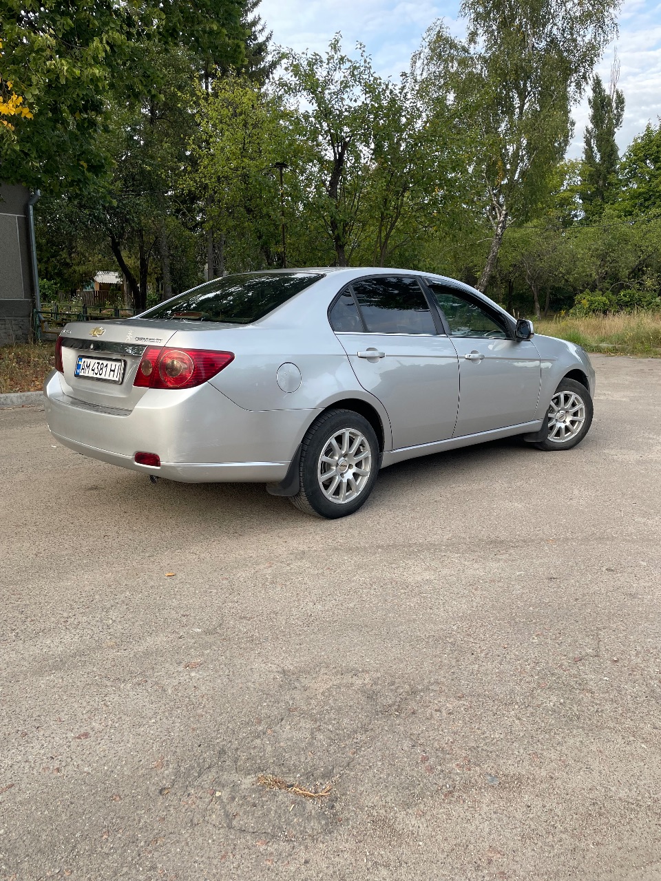 Chevrolet Epica - фото 7