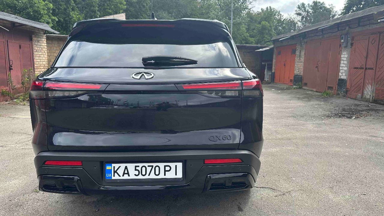 Infiniti QX60 - фото 3
