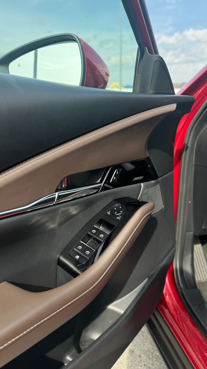 Mazda CX-30 - фото 23